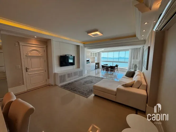 Beverly Hills | Apartamento frente mar com 3 suítes à venda, por R$ 7.500.000 - Centro, Ba
