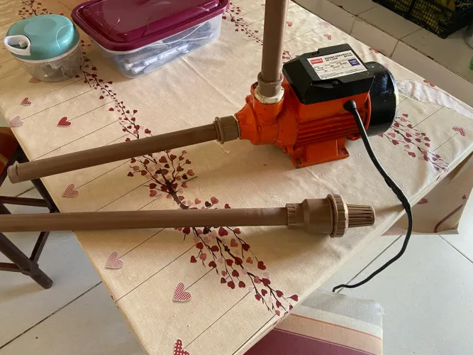 Bomba d?água R$120,00leia discrição
