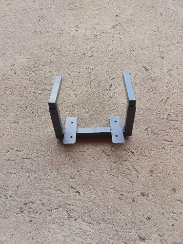 Suporte para motor de portão