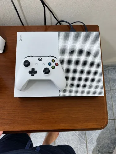 Xbox One S 1tb