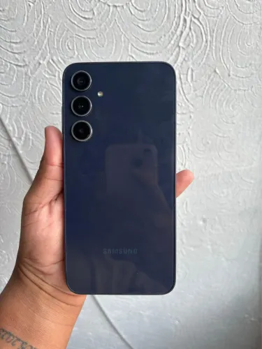 A35 -128gb