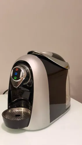 Cafeteira Expresso Três Corações