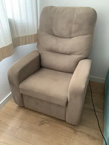 Poltrona inclinável 