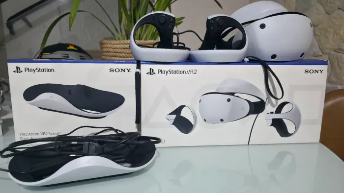 *Playstation VR 2 + base carregamento*