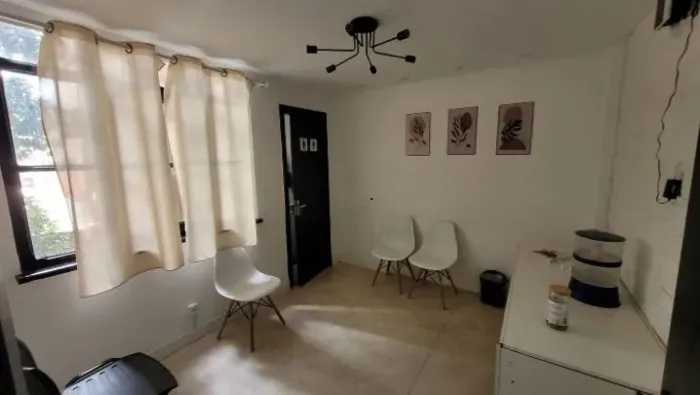 Alugo conjunto comercial centro  3 salas