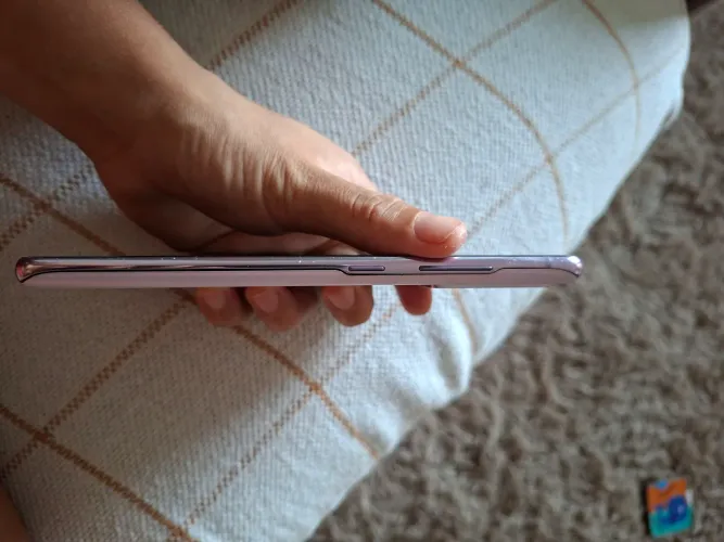 Vendo samsung galaxy s20fe 5g, 256 gigas aceito negociação