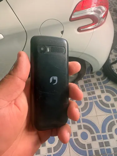 Vendo esse celular 