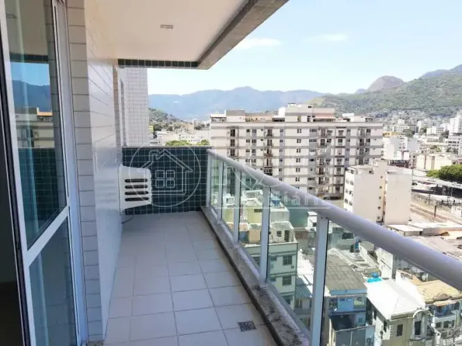 Duplex para venda possui 115 metros quadrados com 4 quartos em Méier - Rio de Janeiro - RJ