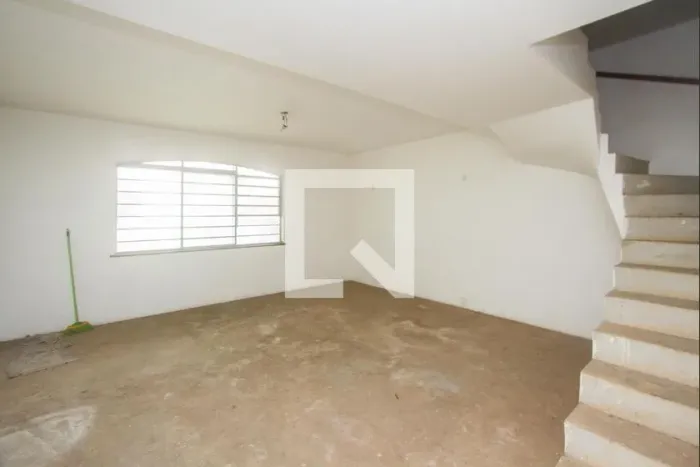 Casa à Venda - Jardim Sao Luis, 3 Quartos, 250 m2