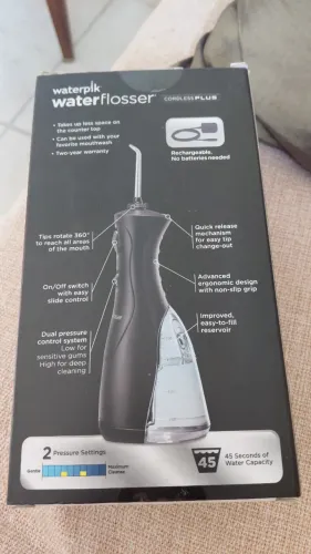 Waterpik/ waterflosser