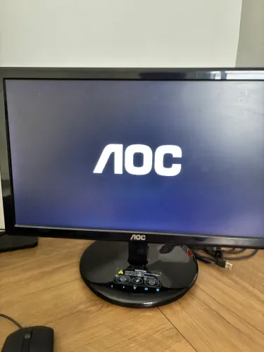 Monitor LED AOC 18.5 polegadas