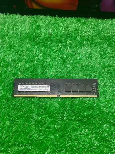 Memória ram 8gb ddr4 3200mhz estado de nova