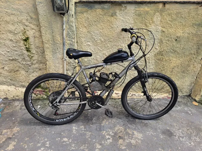 Bike Motorizada 80cc 2 tempos Semi Nova - Pouquíssimo Uso