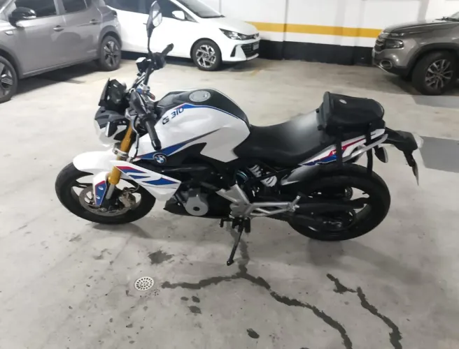BMW G 310 R 313cc versão Sport, 34 cv | 6 marchas | ABS | Injeção eletrônica