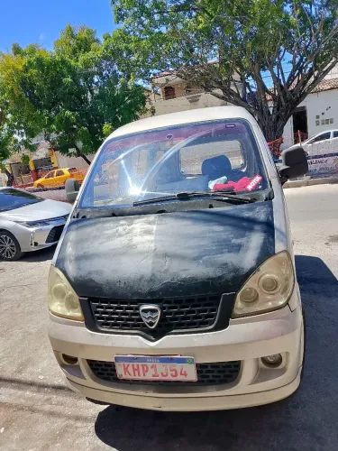Hafei Towner Passageiro 1.0 8V 48cv 7L 5P 2010