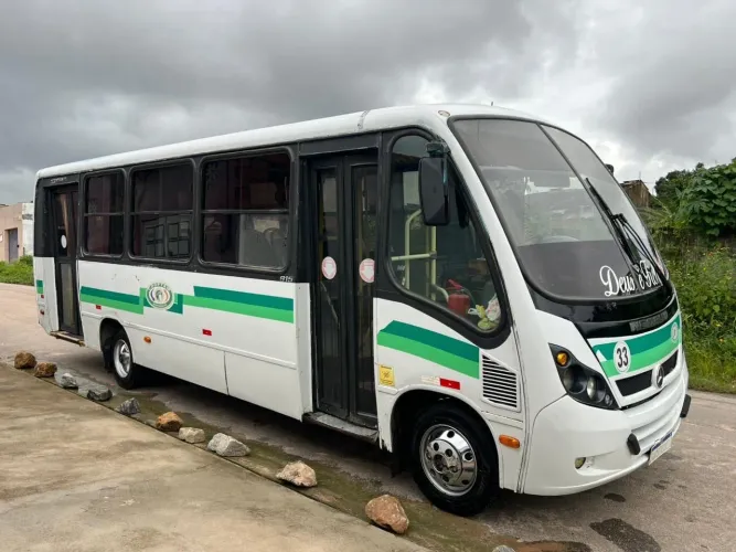 VENDE-SE MICRO ÔNIBUS NEOBUS