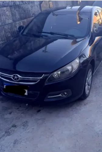JAC J5 Sedan 1.5 16V 4P Mec. 2013