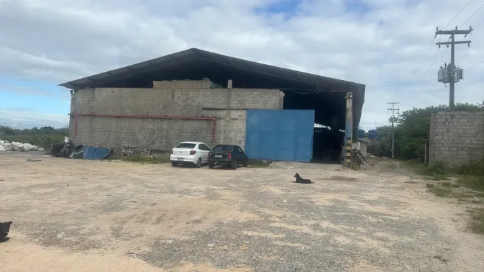 Vendo Galpão 1.500m2 com terreno 10.000m2 na cidade de Horizonte/Ce