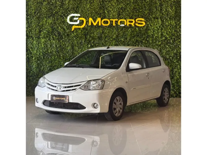 Toyota Etios XS 1.5 Flex 16V 5P Aut. 2017