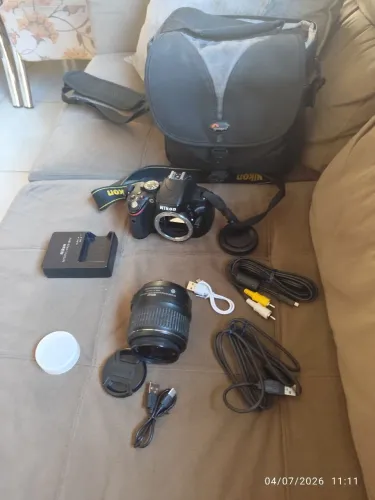 Nikon D5100 DSLR - Excelente Estado + Ótimo Preço