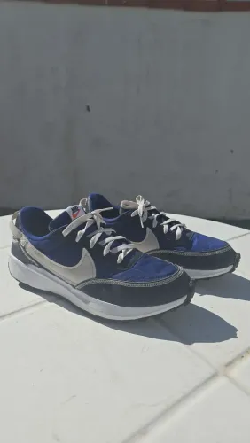 Tênis Nike waffle debut azul n°44