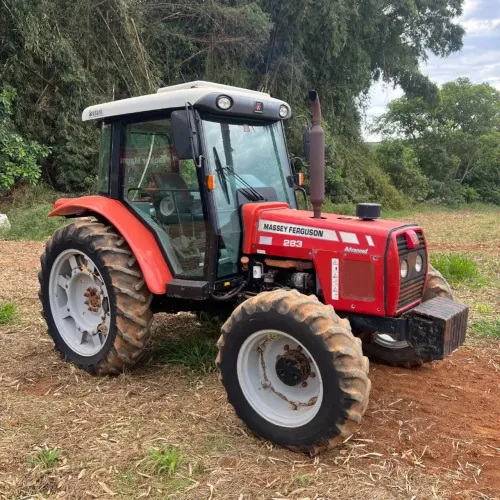 TRATOR MASSEY FERGUSON