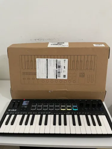 Controlador Mid  M Wave ?SMK- 37 Pro?