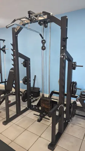 Estação de musculação + banco articulado extensora