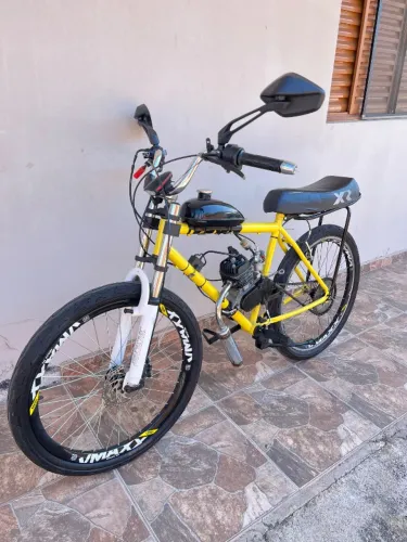Bicicleta motorizada 80cc aro 26 freio dianteiro hidráulico.
