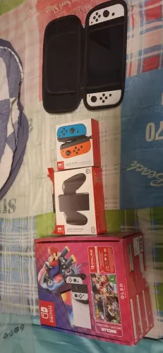 Nintendo Switch Oled ( Não vem Jogo e nem  Switch Online)