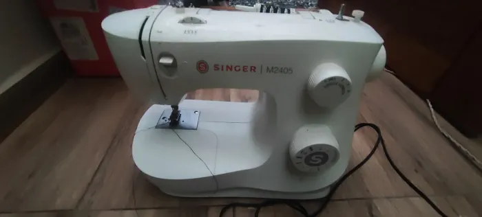Máquina de costura Singer