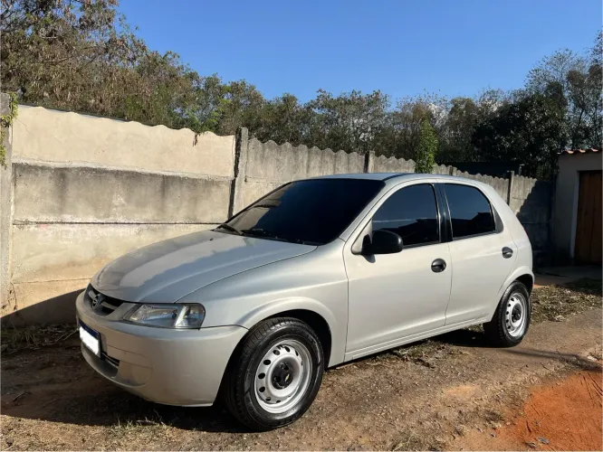 Chevrolet Celta 1.0/ Super 1.0 MPFI VHC 8V 5P 2003