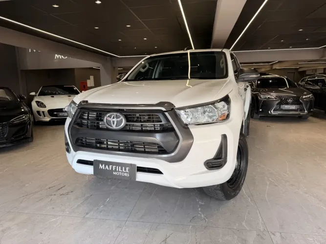 Toyota Hilux Chassi 4X4 2.8 TDI Diesel Mec. 2023