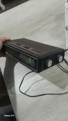 Rádio vintage para colecionador
