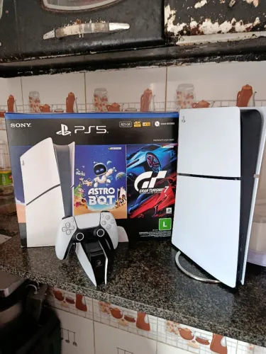 Playstation 5 em excelente estado 