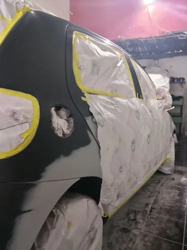 CONTRATA-SE PREPARADOR E PINTOR AUTOMOTIVO