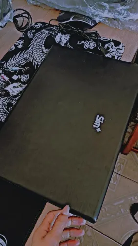 Notebook usado com defeito 