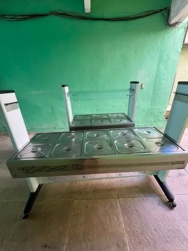 VENDO DUAS BANCADAS TÉRMICAS PARA SELF-SERVICE - G. PANIZ