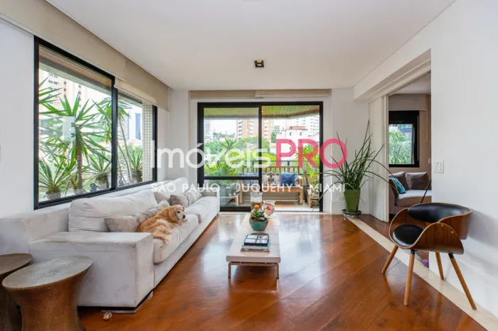 Apto com 205 m², 3 suítes, varanda gourmet na vila Mariana