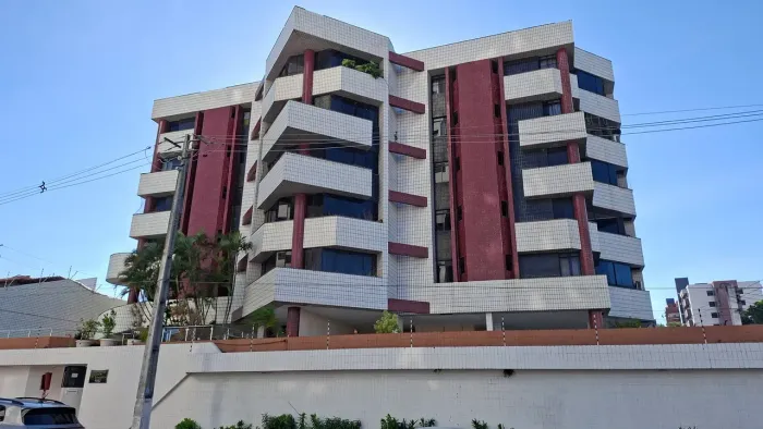 Excelente apartamento no Solar Mourisco em Lagoa Nova.
