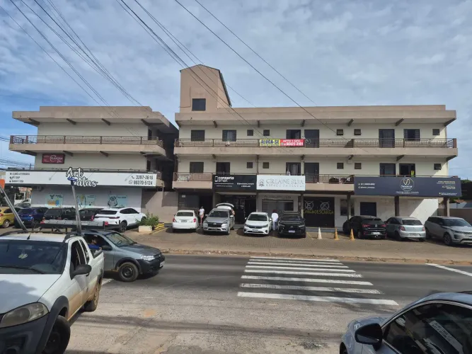 Alugo excelentes apartamentos de 1 quarto na rua 5 em Vicente Pires 