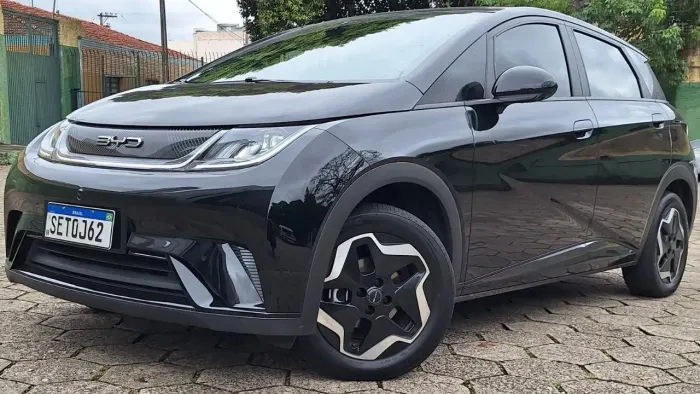 BYD Dolphin EV (Elétrico) 2026