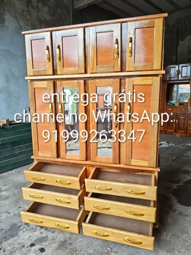 Guarda roupa de madeira 4 portas espelhado novo frete grátis.