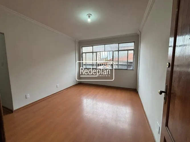 Apartamento de 3 Quartos à Venda na Estamparia/BM