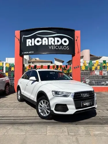Audi Q3 1.4 TFSI/TFSI Flex S-tronic 5P 2016