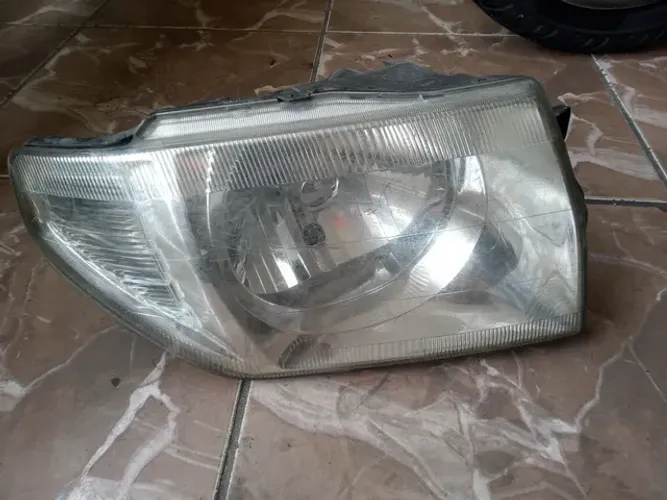 Farol Direito Mitsubishi Tr4 2002 / 2006 