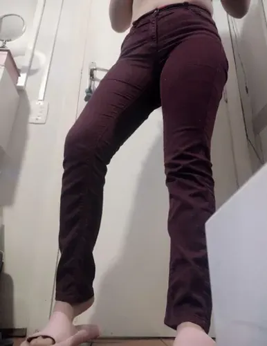 Calça bordô 38