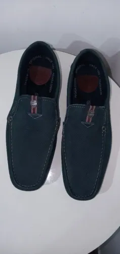 Mocassim em couro Pegada( masculino) cor: azul marinho/ Tam. 39 ( Novo) na caixa.