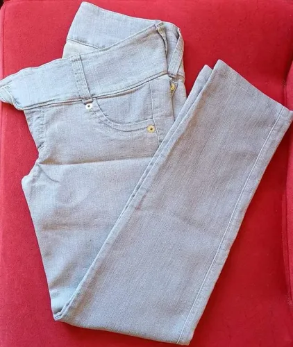 Calça Jeans Cinza
