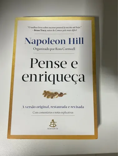Livro pense e enriqueça